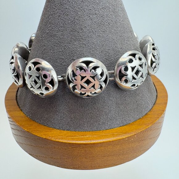 Sterling Silver 925 Scroll Design Circle Link Chain Bracelet Toggle Clasp Size 8 - Picture 1 of 15